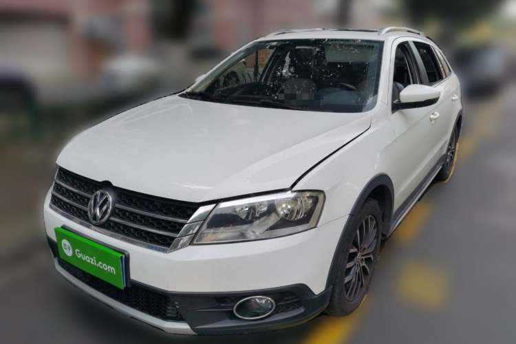 Used Volkswagen Cross Lavida 2014 1.4TSI DSG