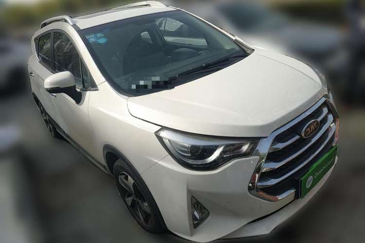 Used JAC Refine S3 2017 1.6L CVT Smart Connect Model
