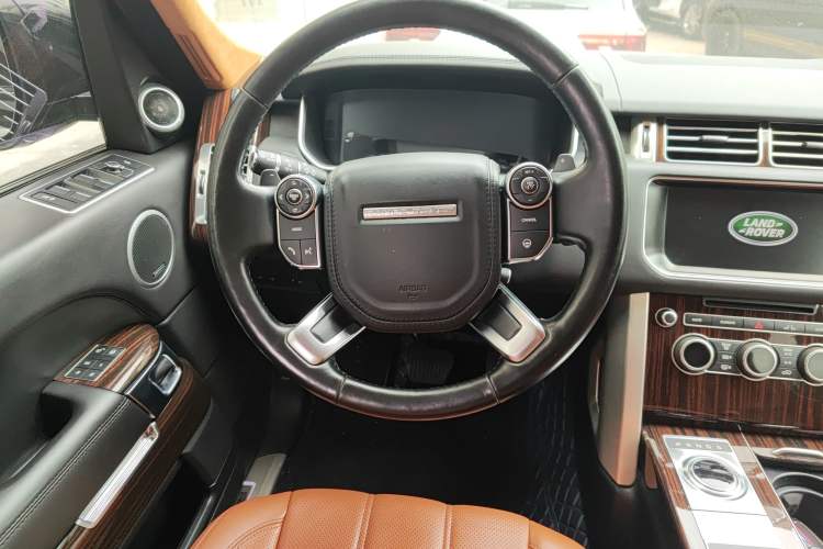 Used Land Rover Range Rover 2017 3.0 SC V6 Vogue SE Long-Wheelbase Edition