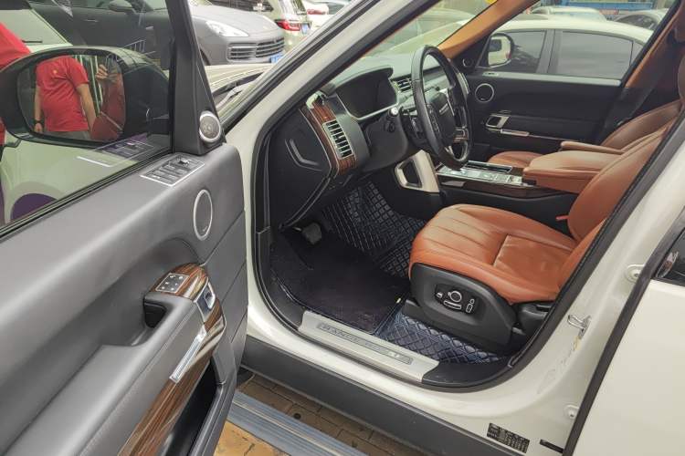 Used Land Rover Range Rover 2017 3.0 SC V6 Vogue SE Long-Wheelbase Edition