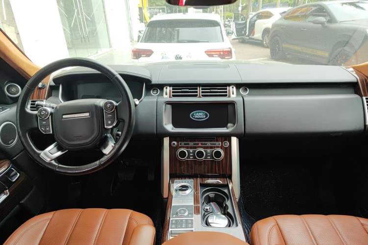 Used Land Rover Range Rover 2017 3.0 SC V6 Vogue SE Long-Wheelbase Edition