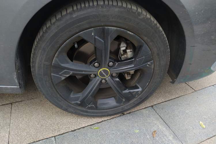 Used Roewe i6 MAX 2020 300TGI Automatic Sporty Cool Edition
