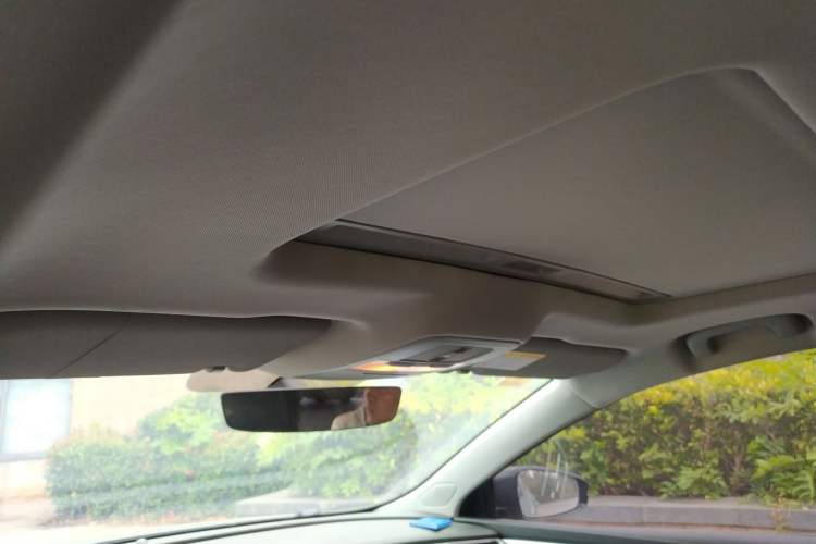 Used Roewe i6 MAX 2020 300TGI Automatic Sporty Cool Edition
