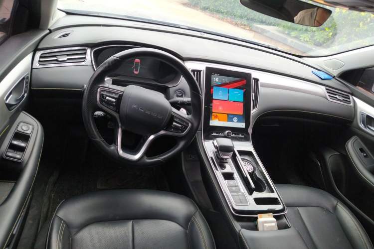 Used Roewe i6 MAX 2020 300TGI Automatic Sporty Cool Edition
