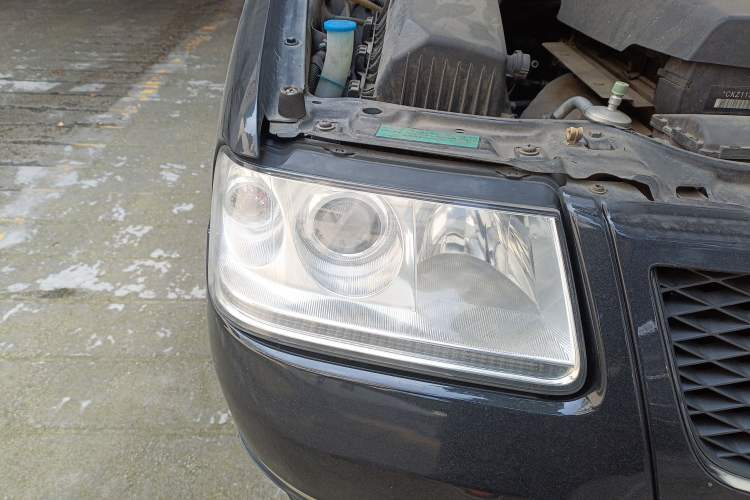 Used Volkswagen Santana Vista 2008 1.8L Manual Sishang Model Right Front Headlight