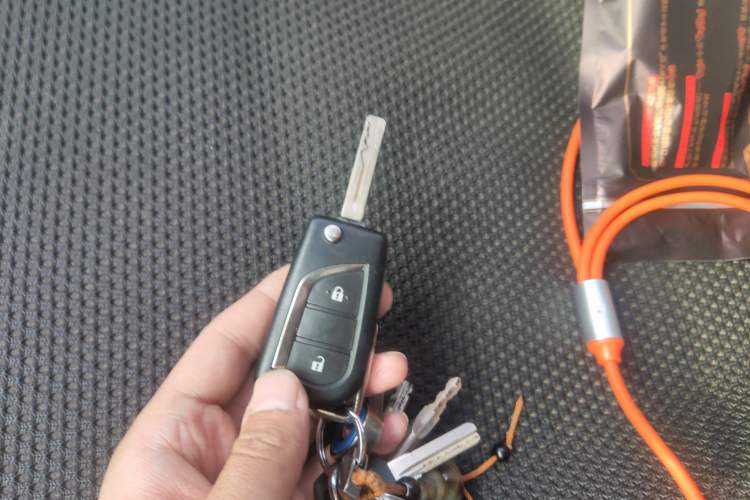 Used Toyota RAV4 2013 2.0L CVT Four-Wheel Drive Fashion Edition