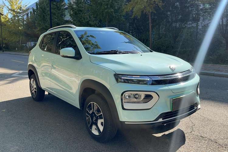 Used Dongfeng NAMMI BOX 2022 Revised Light Wind Edition 201 km Standard Version Front Right 45 Deg