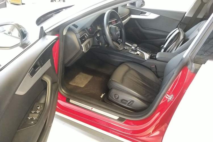 Used Audi A5 2019 Sportback 40 TFSI Fashion Model
