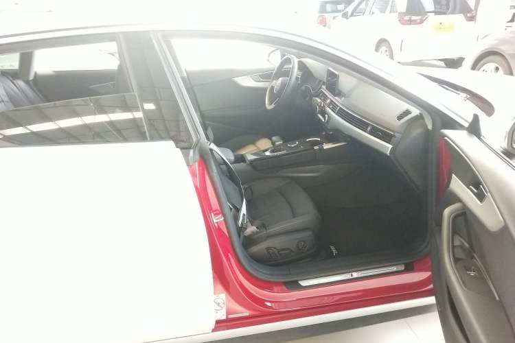 Used Audi A5 2019 Sportback 40 TFSI Fashion Model
