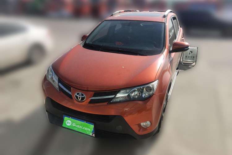 Used Toyota RAV4 2013 2.0L CVT Four-Wheel Drive Fashion Edition