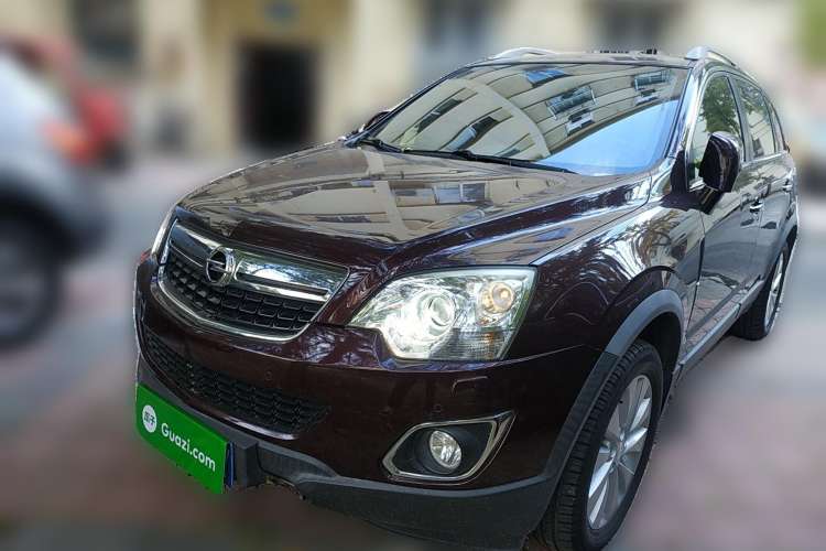 Used Opel Antara 2013 2.4L Two-Wheel-Drive Luxury Edition