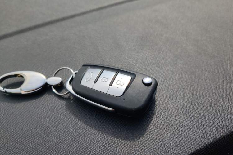 Used Geely Auto Vision X1 2017 1.3L Automatic Player Edition