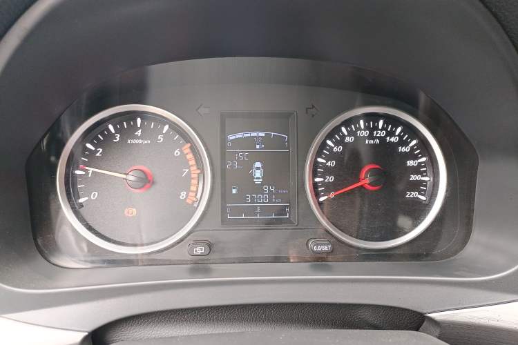 Used FORTHING T5 2022 Grand Edition 1.6L Manual Dream-Chasing Five-Seat Model
