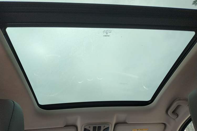 Used Wey VV6 2018 2.0T Two-Wheel-Drive Ultra-Luxury Version China V Standard
