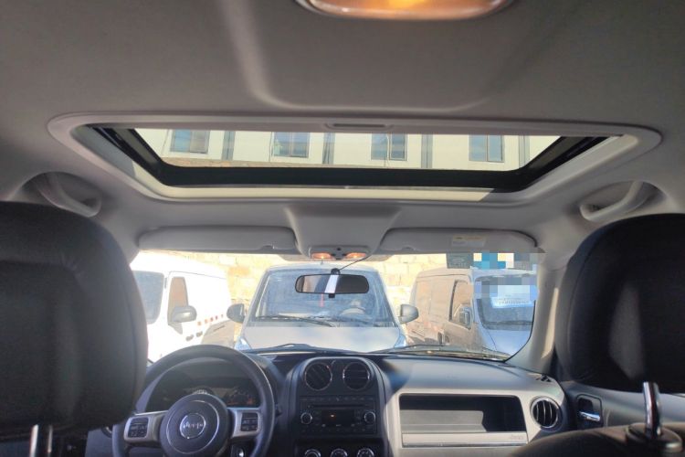 Used Jeep Patriot 2015 2.4L Sport Edition
