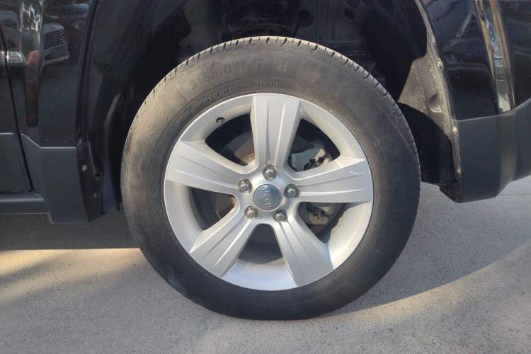 Used Jeep Patriot 2015 2.4L Sport Edition
