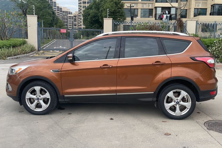 Used Ford Kuga 2017 EcoBoost 180 Two-Wheel-Drive Tiger Leap Model