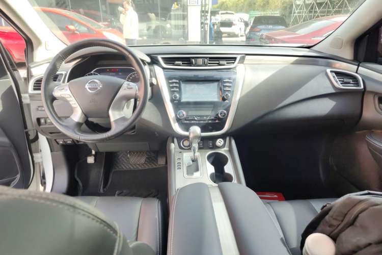 Used Nissan Murano 2017 2.5L XL Two-Wheel Drive Smart Edition
