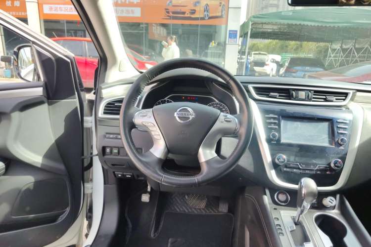 Used Nissan Murano 2017 2.5L XL Two-Wheel Drive Smart Edition
