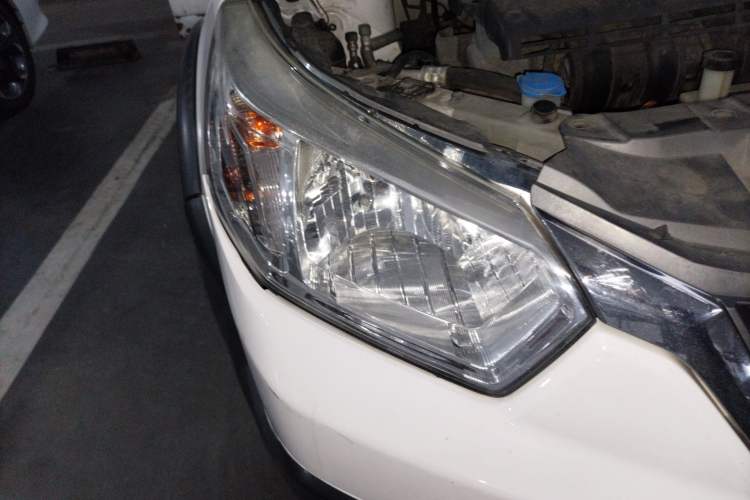 Used Venucia R50X 2013 1.6L Automatic Model