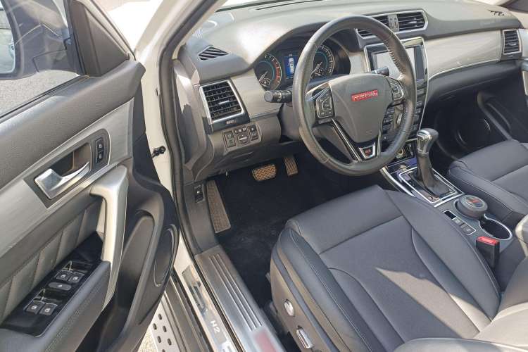 Used Haval H2 2015 1.5T Automatic Two-Wheel Drive Prestige Edition
