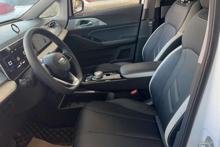 Used Geometry E Firefly 2023 401KM Linglong Tiger 5-Seater