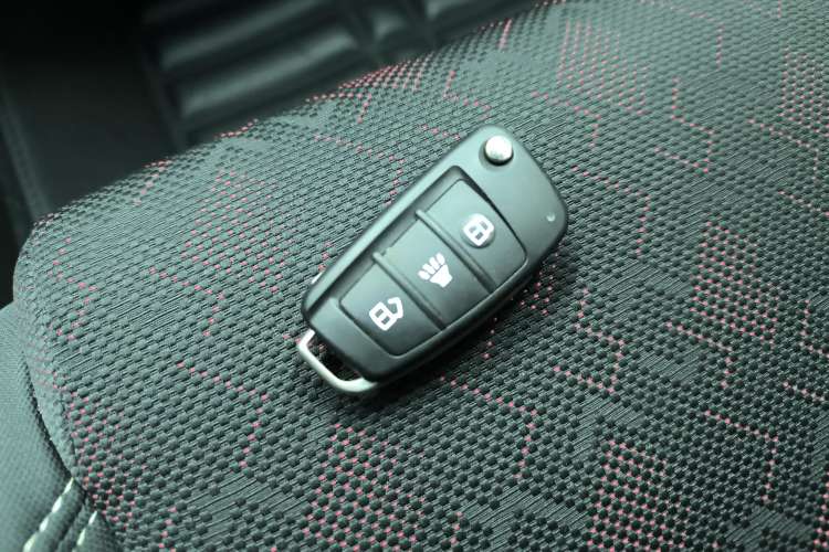 Used JETOUR X70 2022 1.5T Manual Le Xing Edition 5 Seats Vehicle Key