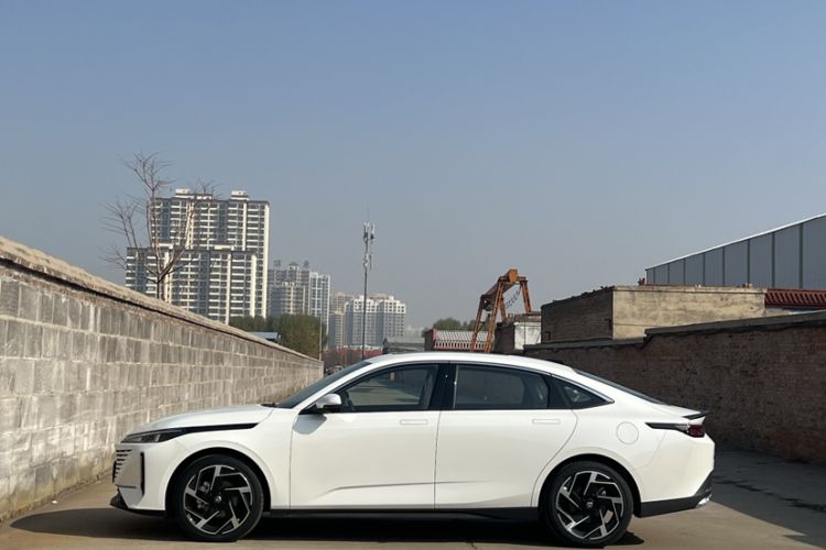 Used Changan Eado DD 2023 Blue Whale NE 1.5T GDI DCT Flagship Model