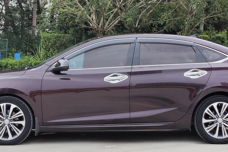 Used Changan Raeton CC 2018 1.5T Automatic Haoya Model China V Standard