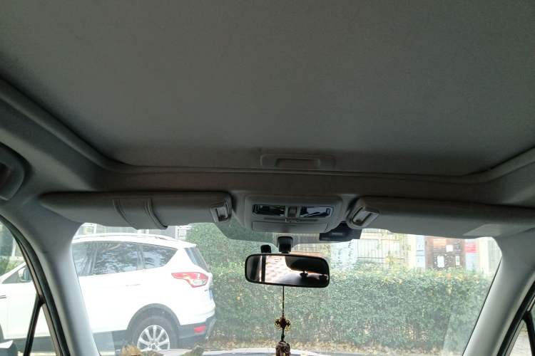 Used Subaru Forester 2013 2.0i Automatic Luxury Edition
