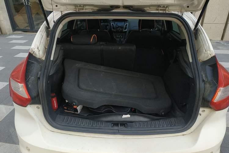 Used Ford Focus 2012 Hatchback 1.6L Automatic Comfort Model
