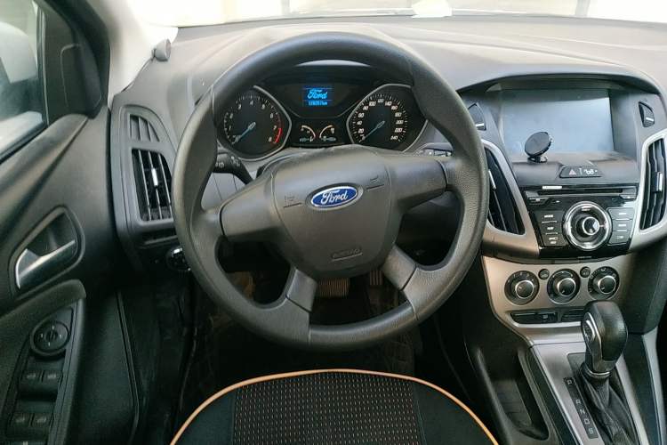 Used Ford Focus 2012 Hatchback 1.6L Automatic Comfort Model
