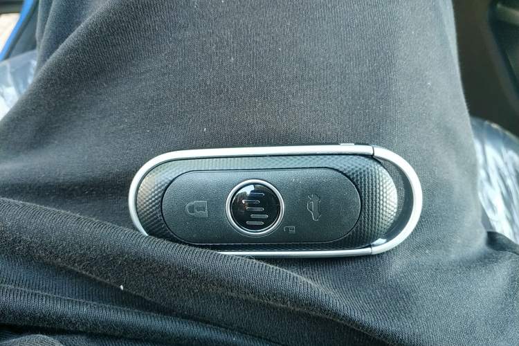 Used WM Motor W6 2021 520 km NEX Exploration Edition