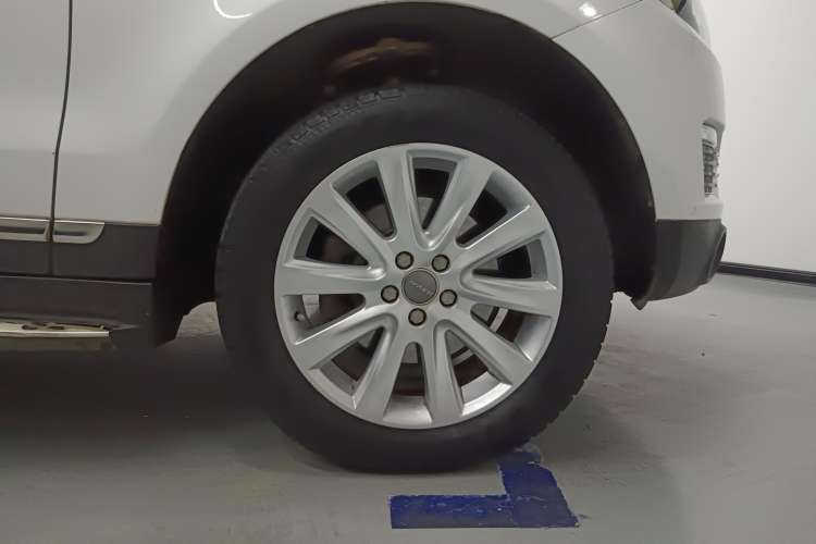 Used Haval H8 2017 2.0T Gasoline Two-Wheel Drive Enjoyment Version