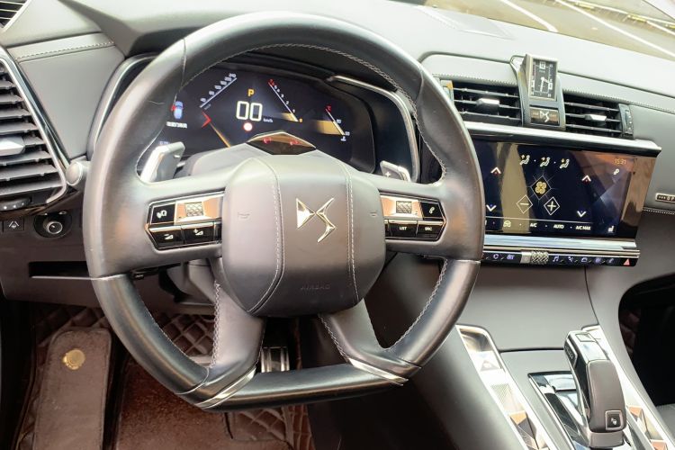 Used DS 7 2018 45THP Opera Edition
