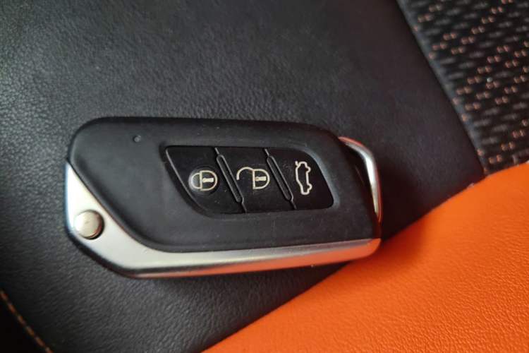 Used BAIC Senova X25 2015 1.5L manual Comfort trim level
