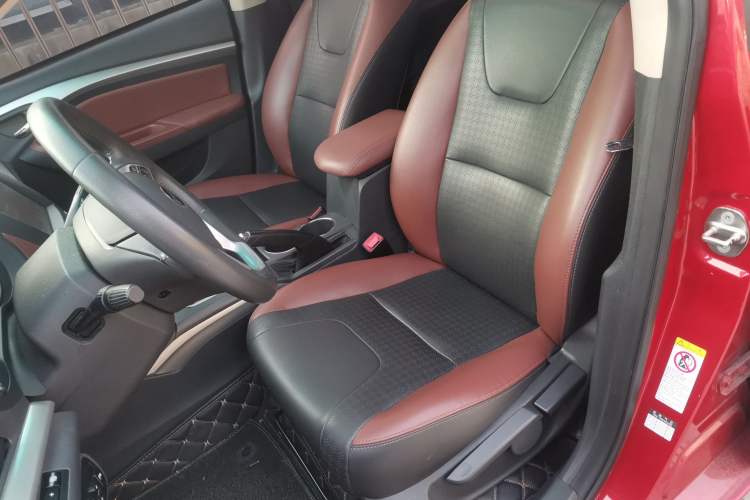 Used BYD G5 2014 1.5TID Automatic Prestige Model
