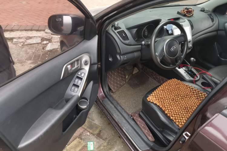 Used Kia Forte 2011 1.6L AT GL
