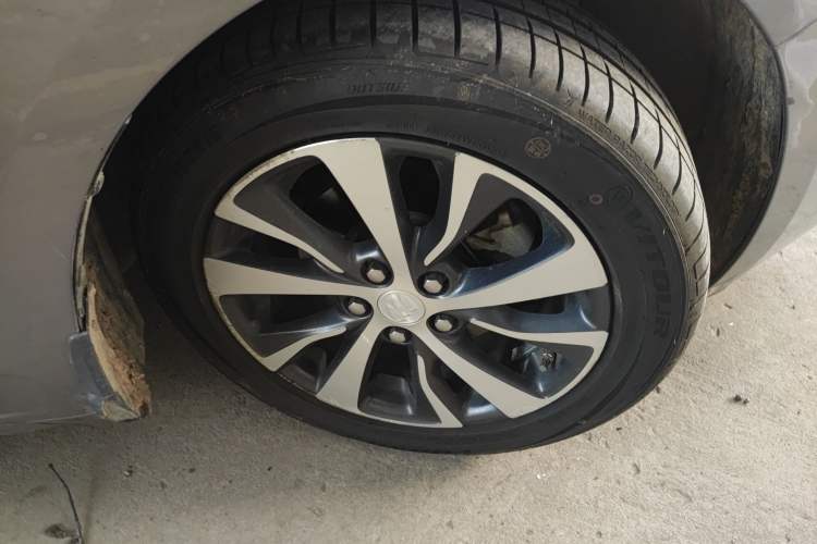 Used Buick Excelle GX 2019 18T Automatic Connected Elite Model China V Standard
