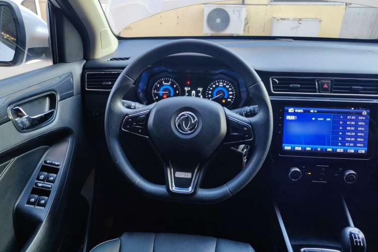 Used Dongfeng Fengon 580 2021 Revised ☆ Star Edition 1.8L Manual Elite Version