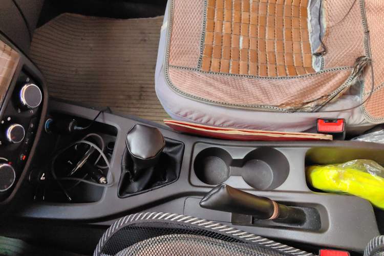 Used Wuling Rongguang V 2019 1.5L Standard Version China VI LAR