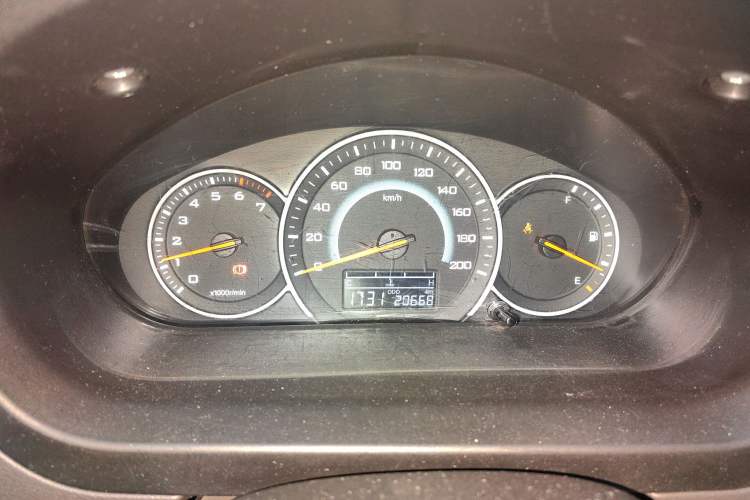 Used Wuling Rongguang V 2019 1.5L Standard Version China VI LAR