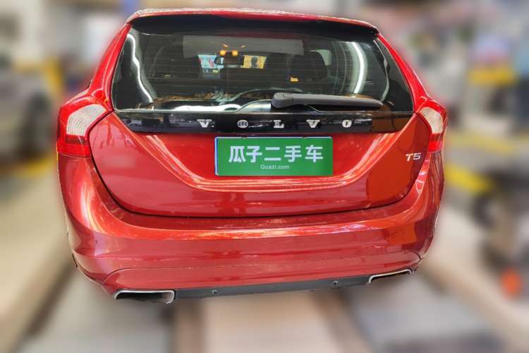 Used Volvo V60 2014 Restyled T5 Zhiya Edition
