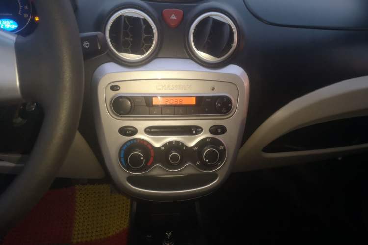 Used CHANGAN Benni mini 2012 1.0L Manual Fashion Edition China V Standard
