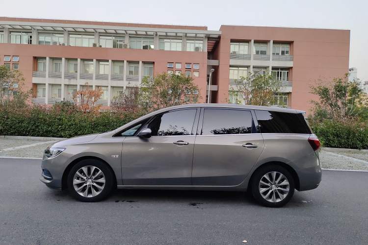 Used Buick GL6 2019 18T 6-Seater Connected Luxury Version China V Standard

