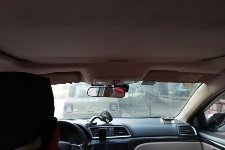 Used Suzuki Alivio 2015 1.6L Automatic Enjoyment Model