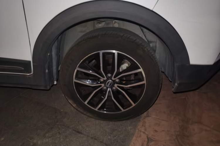 Used SWM X3 2018 1.5L Manual Fashion Model
