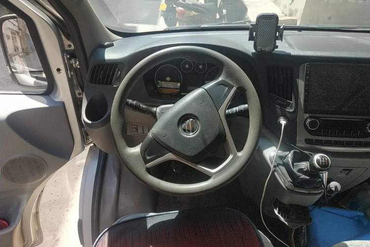 Used Foton Toano 2016 2.5T Commercial Version Short Wheelbase 4J25TC1