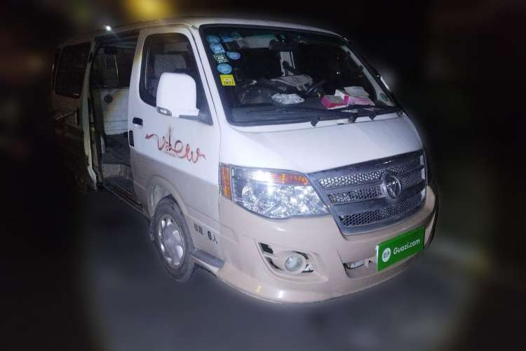 Used Foton Scenic 2014 2.0L Express Classic Short-Wheelbase Low-Roof 4Q20M
