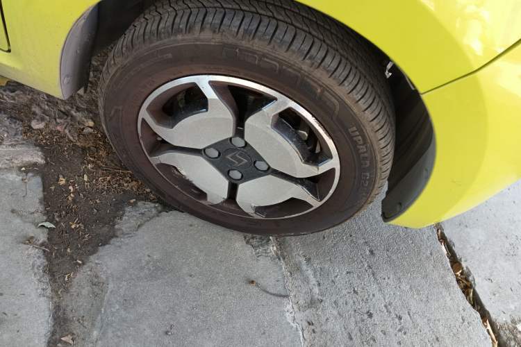Used SOL E10X 2021 302 km Range Luxury Version 31.4 kWh
